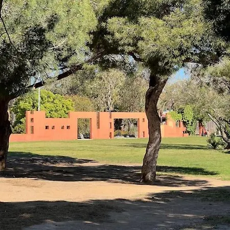 Le Calypso Les Pieds Dans L'eau 10 M La Seyne-sur-Mer