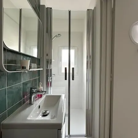 Le Calypso Les Pieds Dans L'eau 10 M Apartamento *